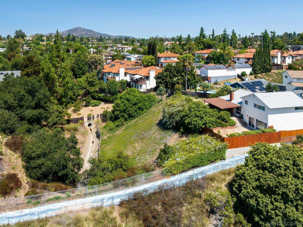 La Mesa - Residential