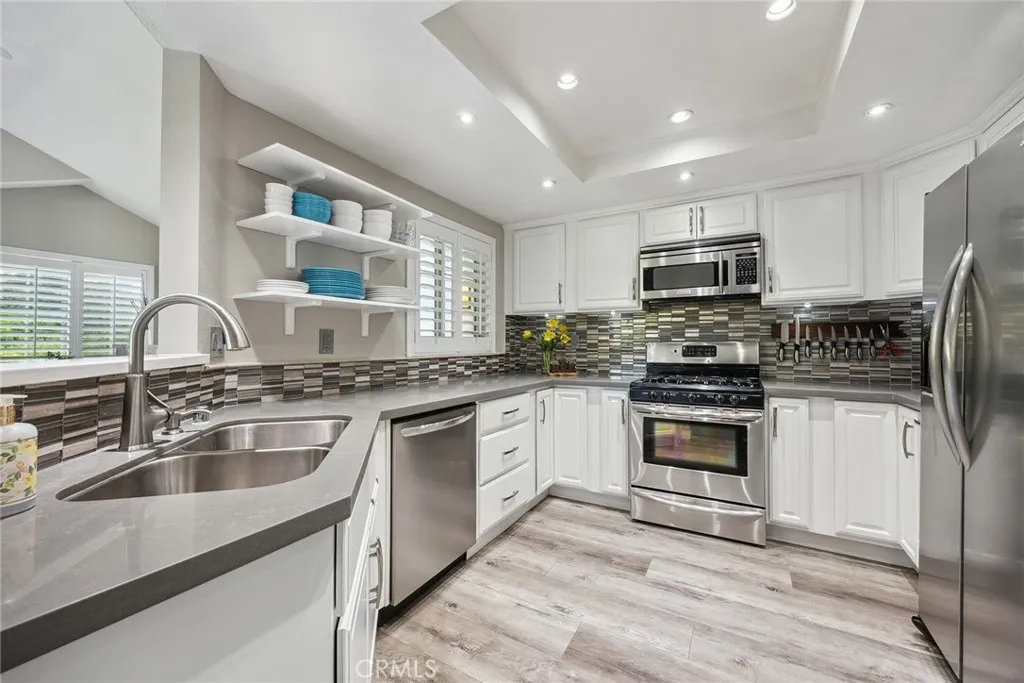 Anaheim Hills, California 92808, United States, 2 Bedrooms Bedrooms, ,2 BathroomsBathrooms,Residential,Active,124603