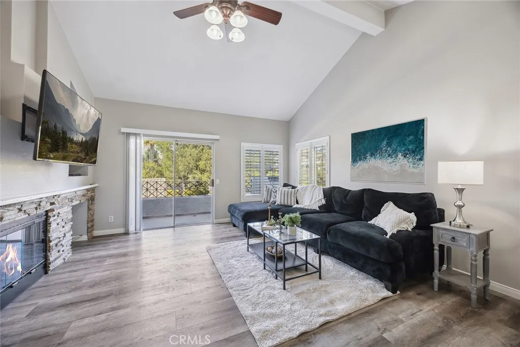 Anaheim Hills, California 92808, United States, 2 Bedrooms Bedrooms, ,2 BathroomsBathrooms,Residential,Active,124603