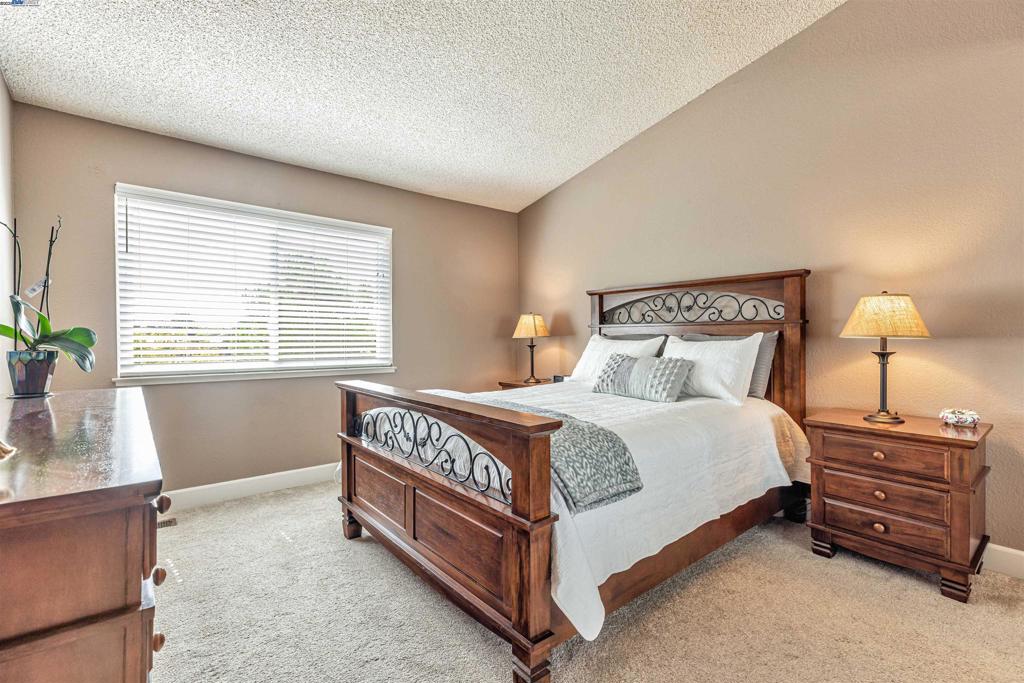 SPRINGTOWN - Residential