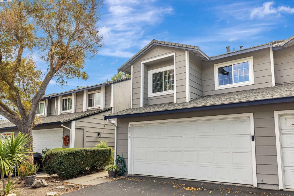 SPRINGTOWN - Residential