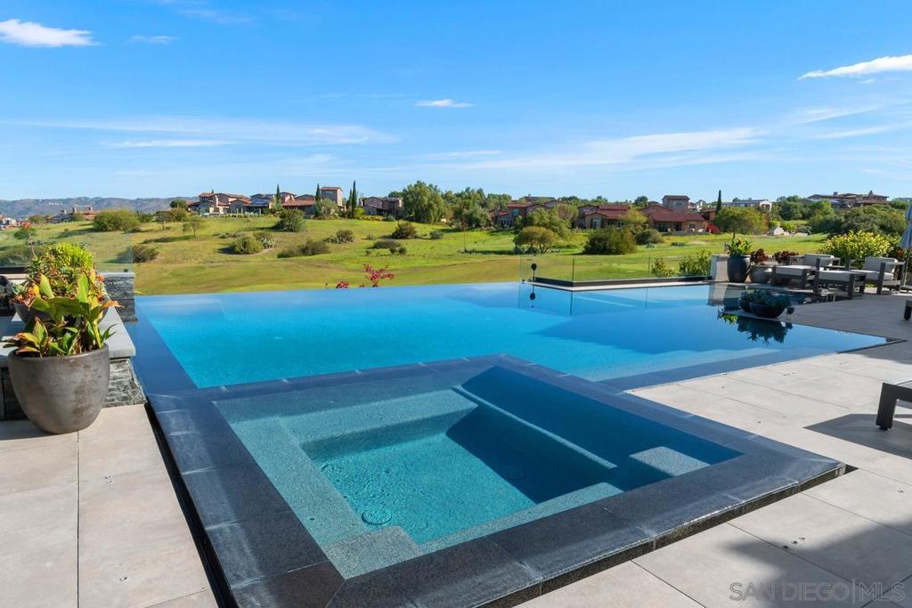 Santaluz - Residential