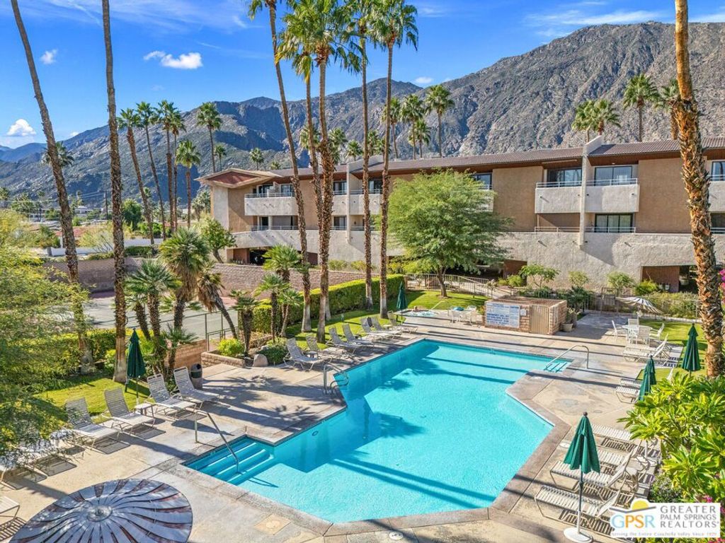 Photo of 470 S Calle Encilia #B15, Palm Springs, CA 92262 (MLS # 26635777PS)