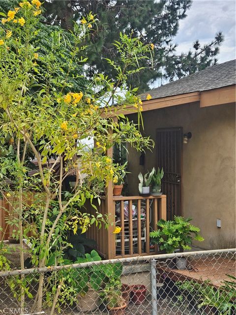 Photo of 456 Ulysses Street, Los Angeles, CA 90065 (MLS # WS26151842)