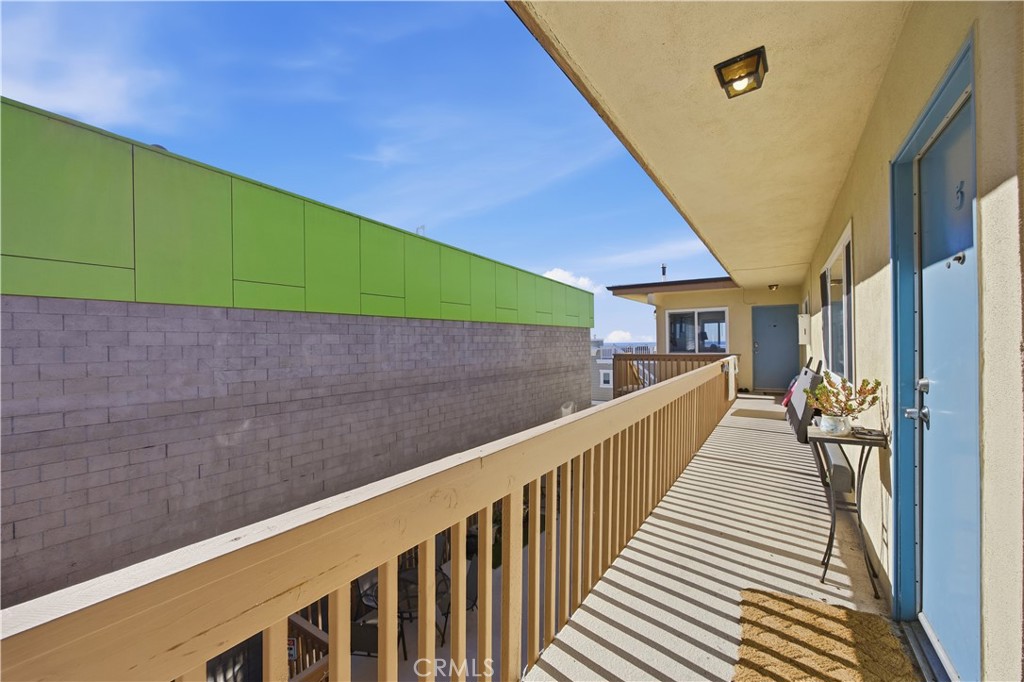 2121 Pacific Coast Highway