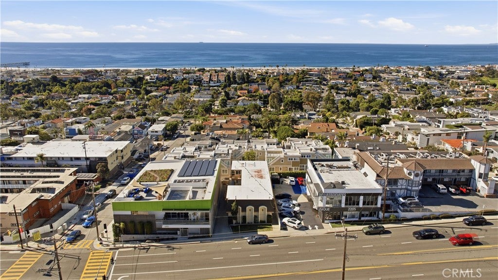 2121 Pacific Coast Highway