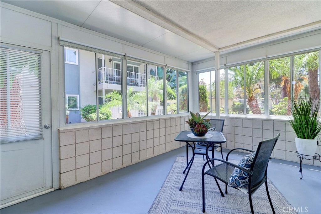 212 Avenida Majorca D