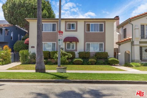 Photo of 447 S Palm Drive, Beverly Hills, CA 90212 (MLS # 26851361)