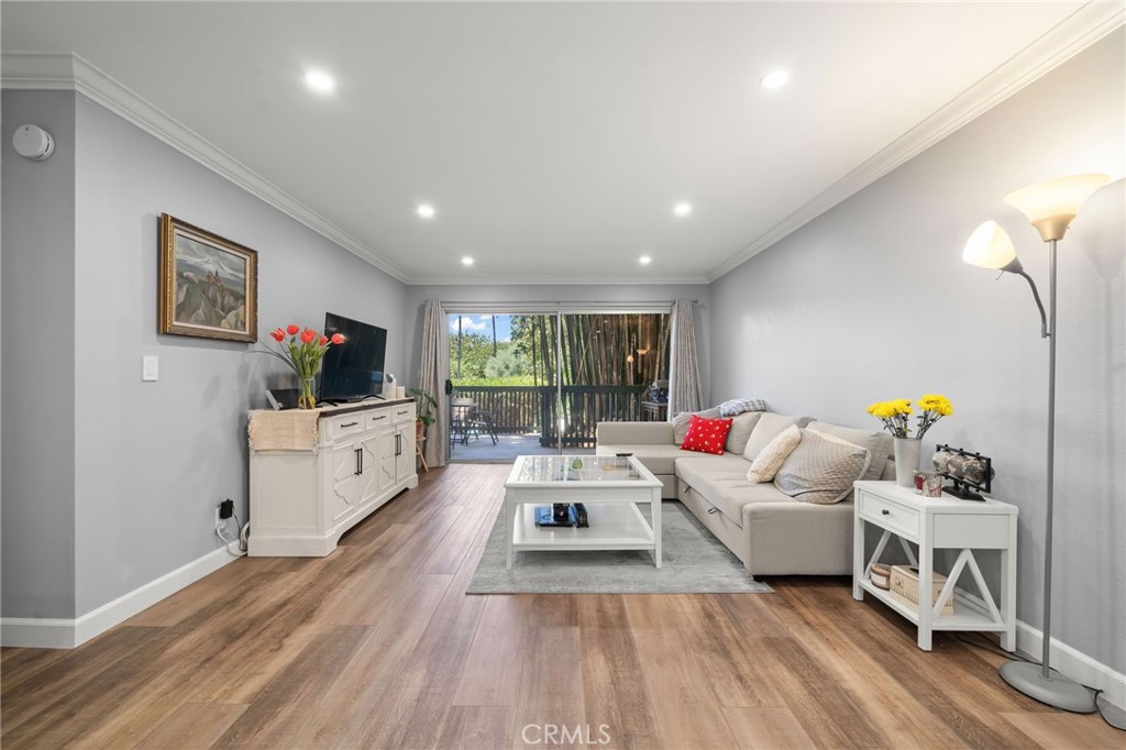 564 N Bellflower Boulevard 105