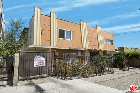Photo of 4315 Burns Avenue, Los Angeles, CA 90029 (MLS # 26986233)