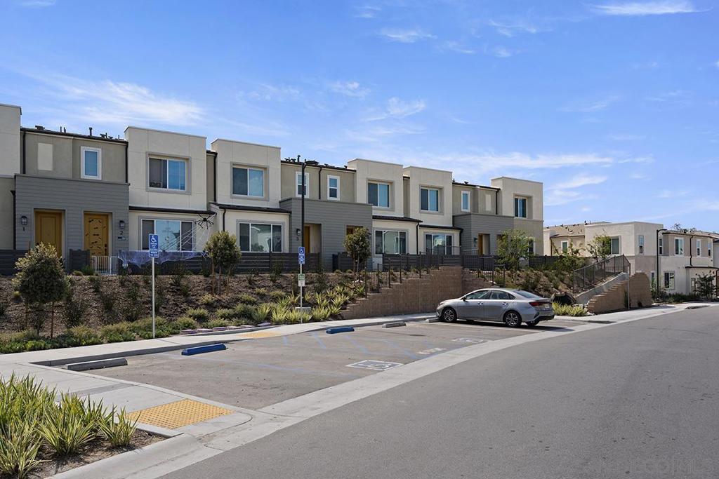 Chula Vista - Residential Lease