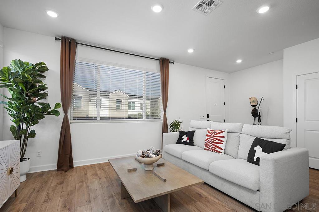 Chula Vista - Residential Lease