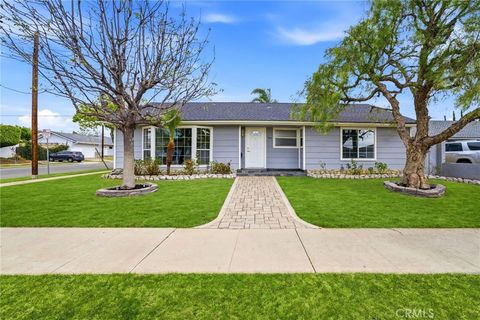 Photo of 741 N Handy Street, Orange, CA 92867 (MLS # OC26064356)
