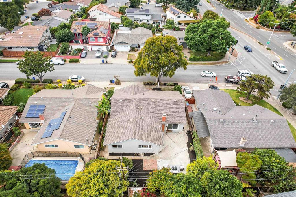 GLENMOOR AREA - Residential