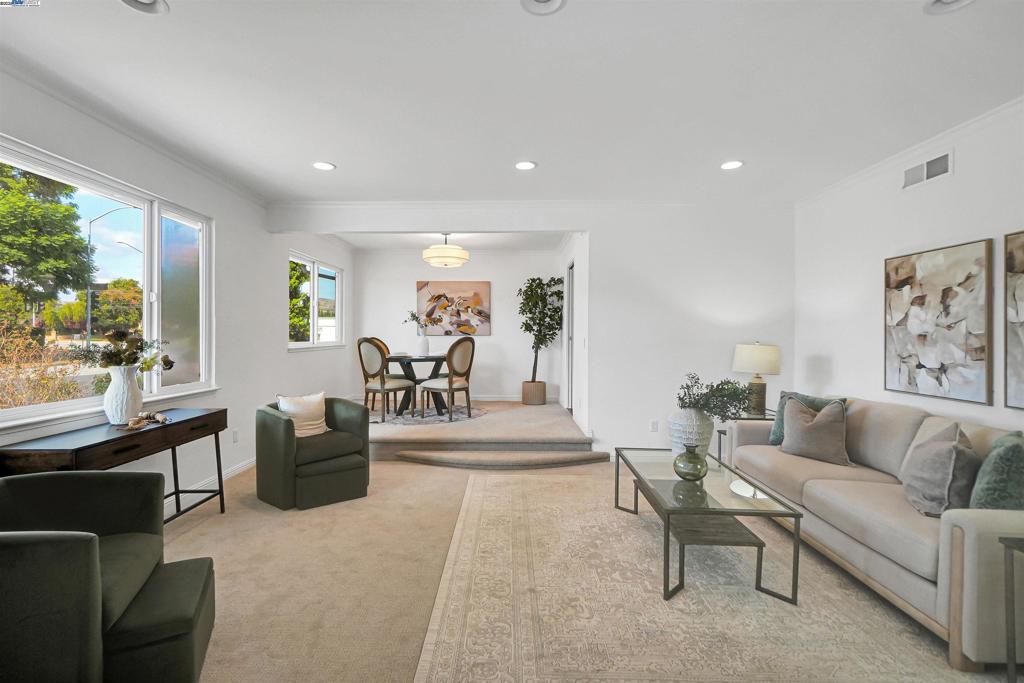 GLENMOOR AREA - Residential