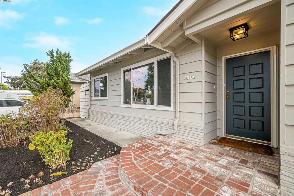 GLENMOOR AREA - Residential