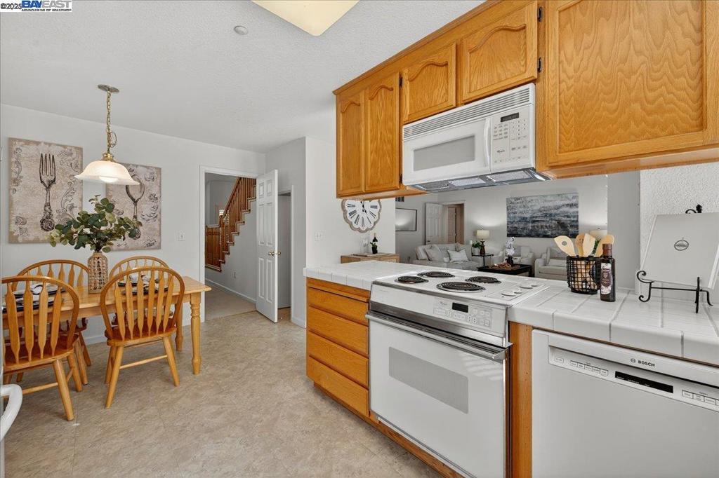 MURIETTA MEADOWS - Residential