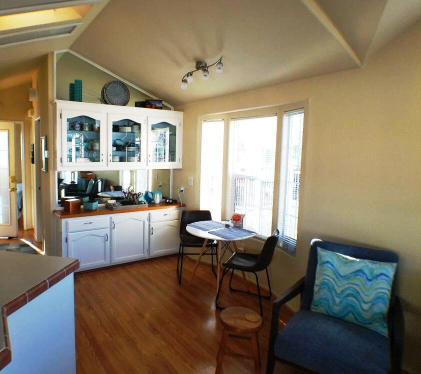 Rancho Casa Blanca - Manufactured In Park