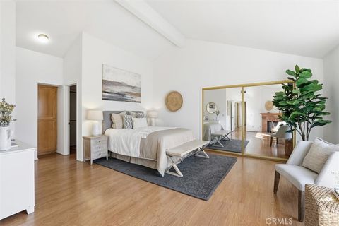 Tiny photo for 2113 Marshallfield Lane #B, Redondo Beach, CA 90278 (MLS # SB25239665)