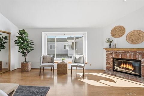 Tiny photo for 2113 Marshallfield Lane #B, Redondo Beach, CA 90278 (MLS # SB25239665)