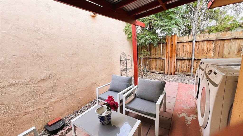 Tahquitz River Estates (33510) - Residential Lease