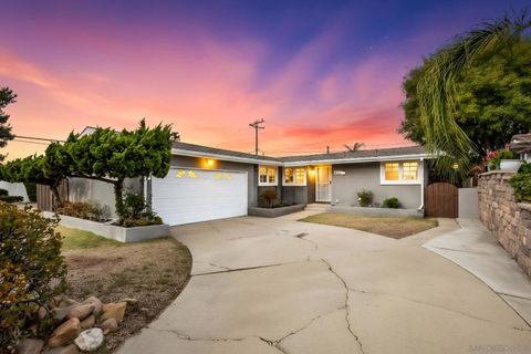 Photo of 5506 Waring Rd Rd, San Diego, CA 92120 (MLS # 250044058SD)