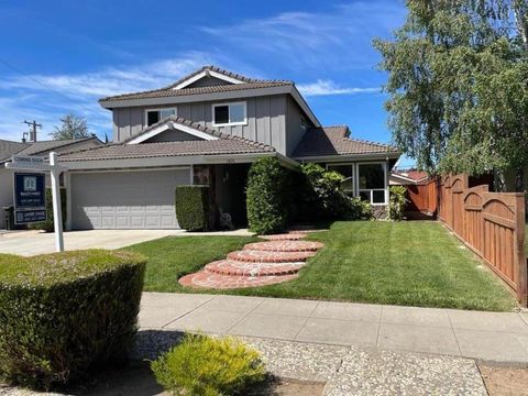 Photo of 5833 Pentz Way, San Jose, CA 95123 (MLS # ML82040891)