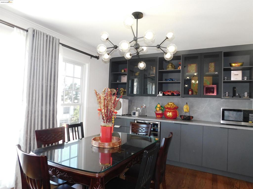 FAIRMONT - Residential