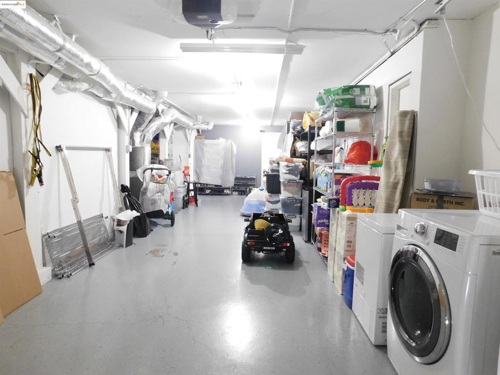 FAIRMONT - Residential