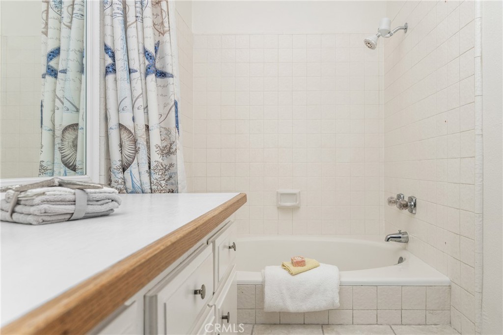 Woodlake (WDLK) - Residential