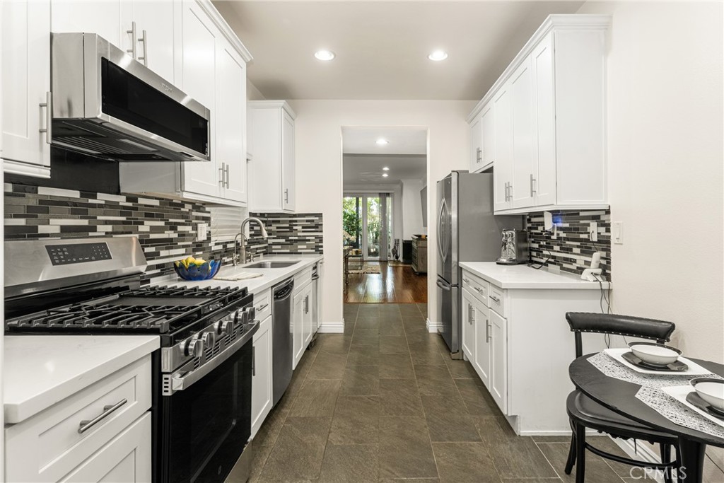 Woodlake (WDLK) - Residential