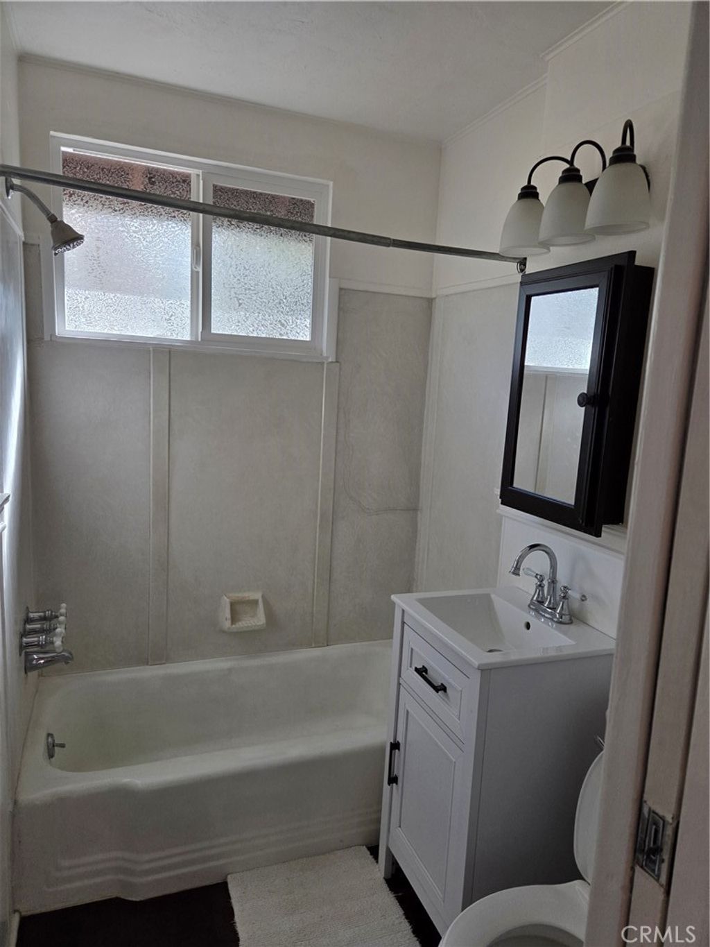 Photo of 5910 Robin Oak Dr, Angelus Oaks, CA 92305 (MLS # SW26028832)