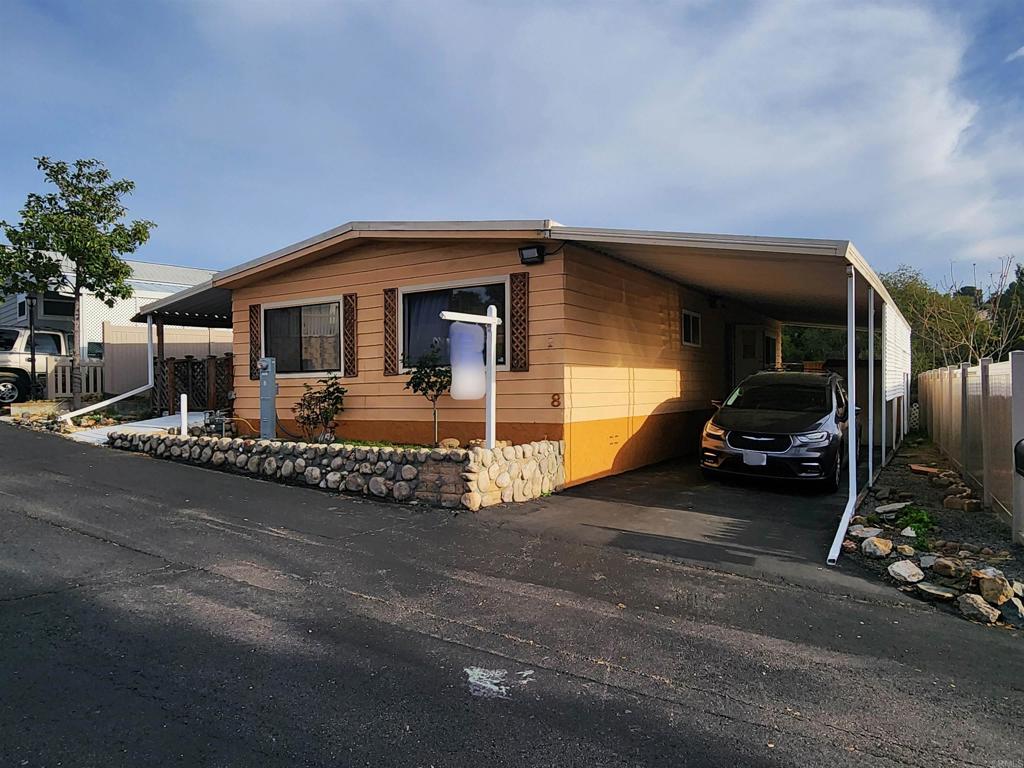 2400 Alpine Boulevard 8
