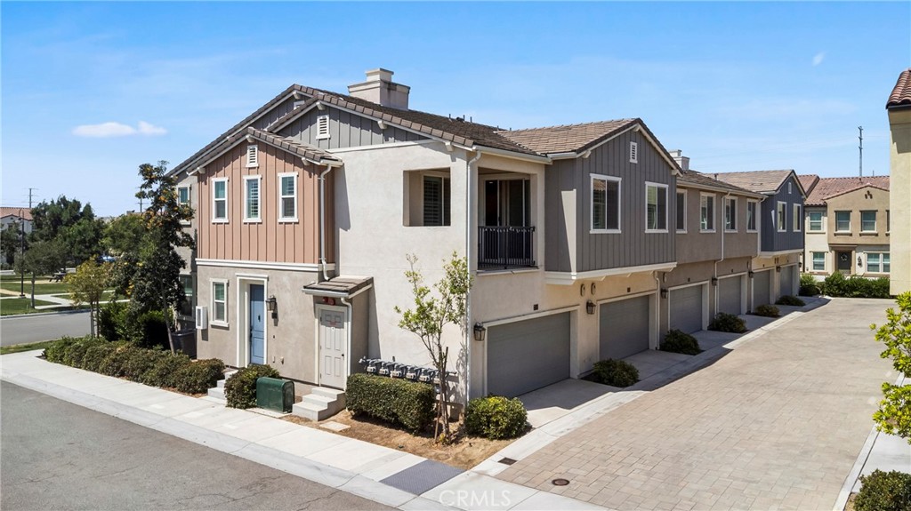 Welcome to this beautifully maintained condo built in 2019, located in the desirable Emerald Park community at New Haven in Ontario Ranch. This 2-bedroom, 2-bath home offers a spacious 2-car garage, stylish plantation shutters, and modern recessed lighting throughout. Enjoy resort-style amenities with low HOA of $350.00 per month, including access to community parks, multiple playgrounds, a dog park, and a large outdoor fireplace pit with picnic tables and BBQ areas - perfect for gatherings with family and friends. All appliances are included in the sale, making this home move-in ready.
Come see it today and make an offer!