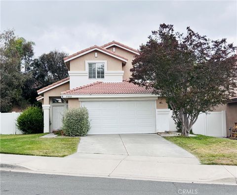 Photo of 31880 Corte Algete, Temecula, CA 92592 (MLS # SW26114040)