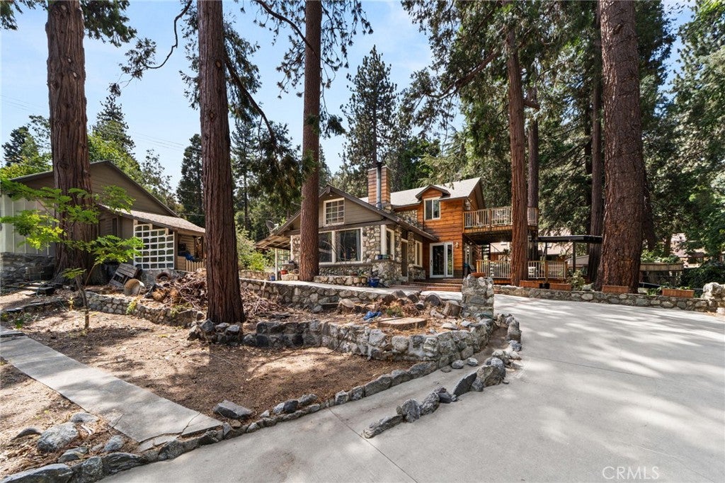41035 Pine Drive