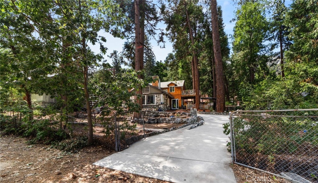 41035 Pine Drive
