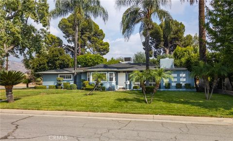 Photo of 3191 Windsor Drive, San Bernardino, CA 92404 (MLS # IV25228035)