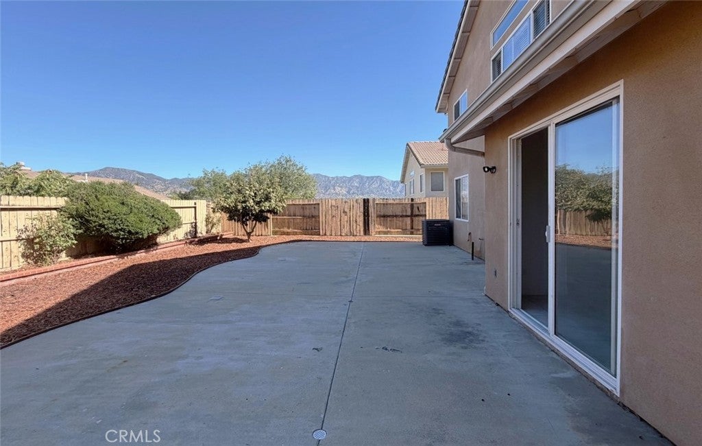 15147 Paddock
