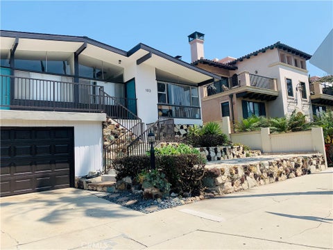 Photo of 103 Paseo De La Playa Drive, Redondo Beach, CA 90277 (MLS # SB26199957)