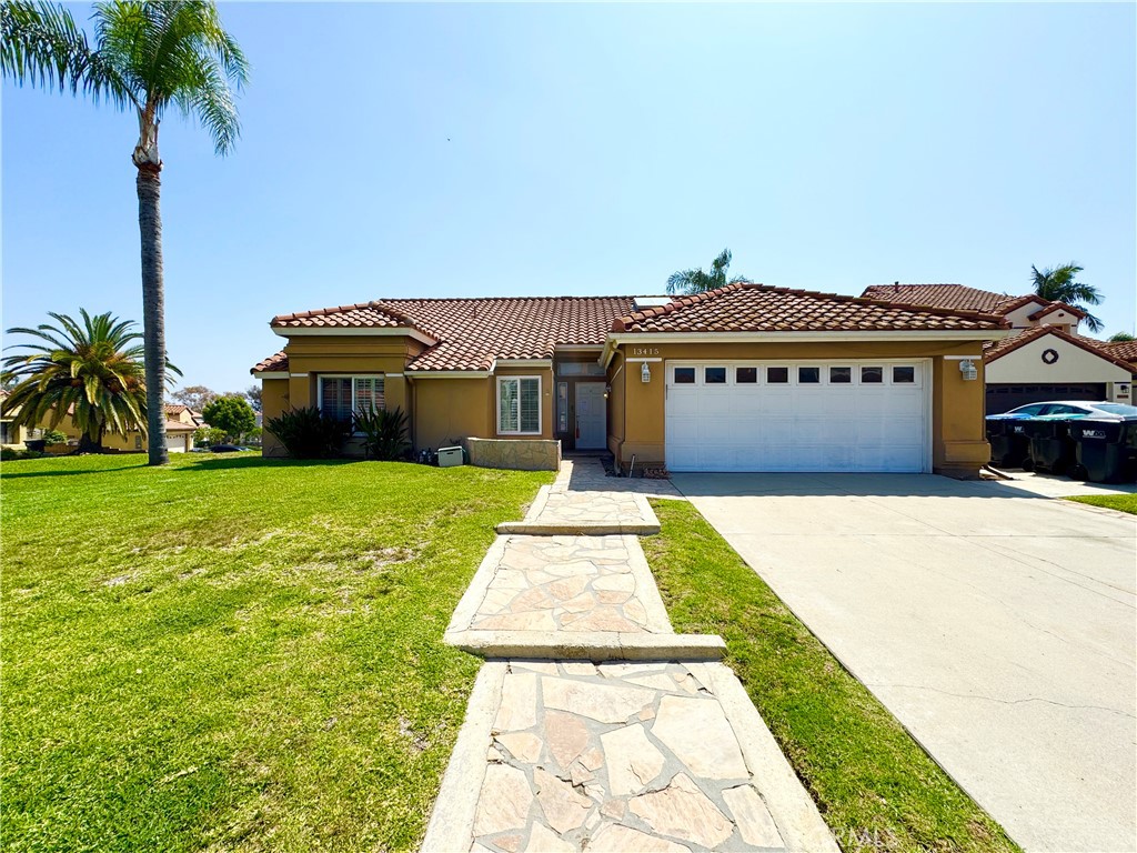 Charming Single-Story Home with Spacious Yards – Prime Location!
Welcome to this well-maintained single-story home featuring 3 bedrooms and 2 full bathrooms. Situated on a generous lot with both a large front and back yard, this property offers plenty of outdoor space for entertaining, gardening, or relaxing.
Enjoy the convenience of an attached 2-car garage, and the home comes fully equipped with a washer, dryer, and refrigerator — making it truly move-in ready.
Located just minutes from 99 Ranch Market and other major shopping centers, this home offers unbeatable access to groceries, dining, and everyday essentials. A rare find with great indoor-outdoor flow in a quiet, established neighborhood.
Don’t miss this opportunity!
