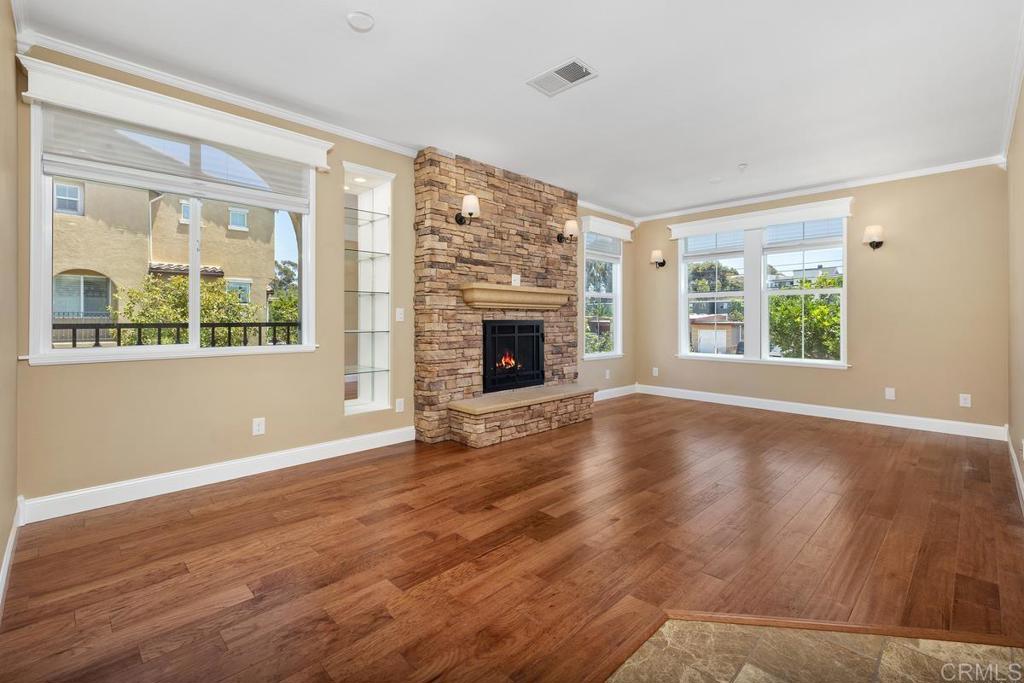 722 Mariposa Circle