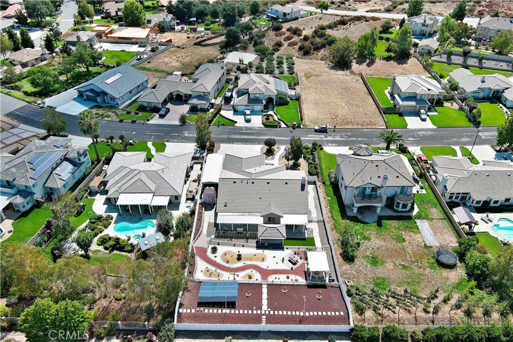 38256 Wild Poppy Lane