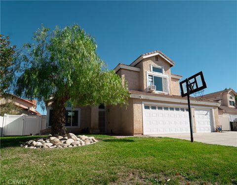 Photo of 37718 Clark Court, Palmdale, CA 93552 (MLS # SR25260471)