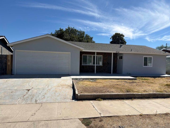 Photo 1 of 24 — 9759 Abbeywood Road, Santee, CA 92071