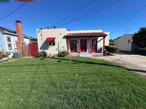 Photo of 1560 170Th Ave Ave, Hayward, CA 94541 (MLS # 41109203) Photo of 1560 170Th Ave Ave, Hayward, CA 94541 (MLS # 41109203)