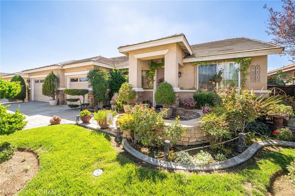 1461 Desert Star Drive