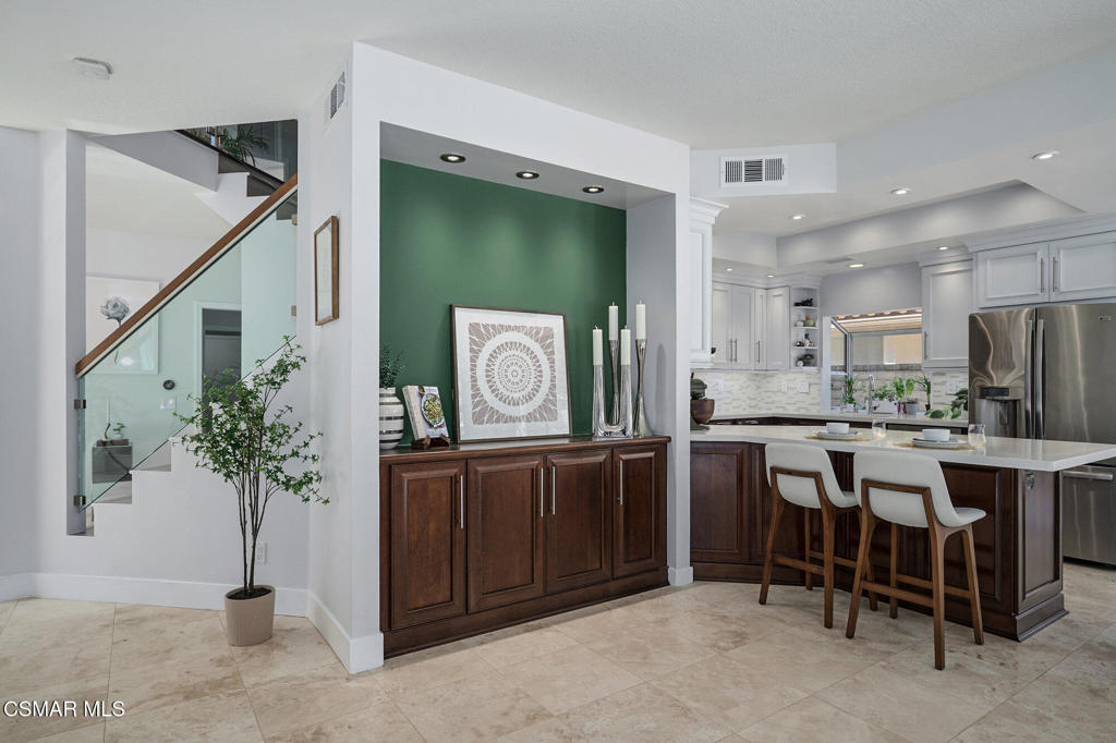 1796 Fox Springs Circle