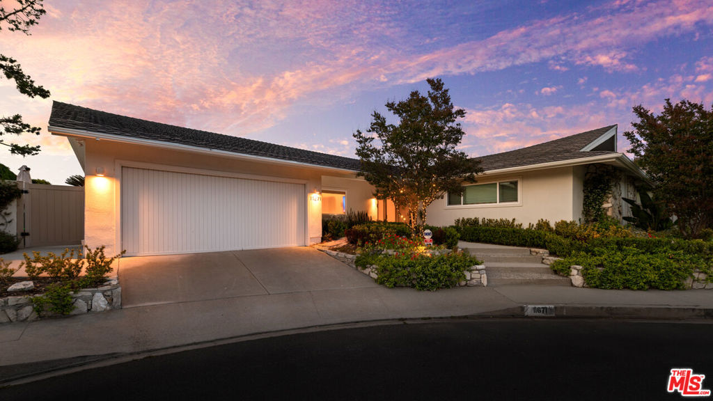 11671 Dona Alicia Place