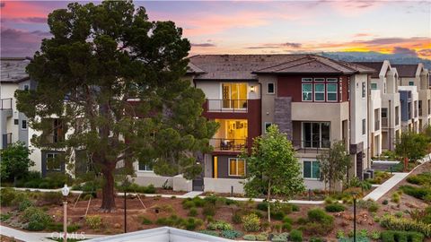 127 Biome Irvine CA 92618